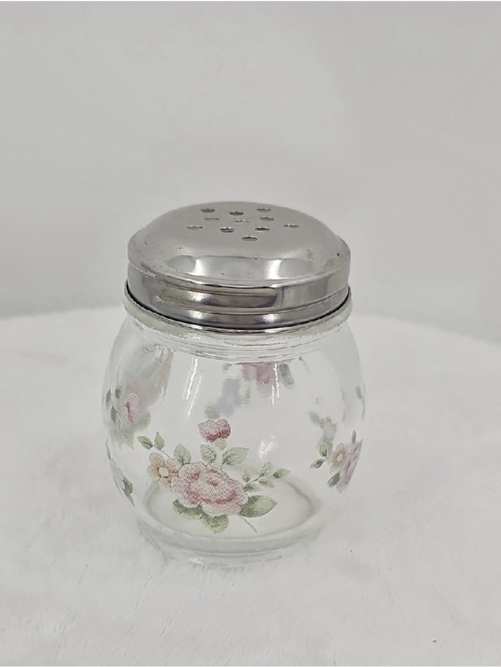 Pfaltzgraff Tea Rose Glass Shaker w/Silver Lid